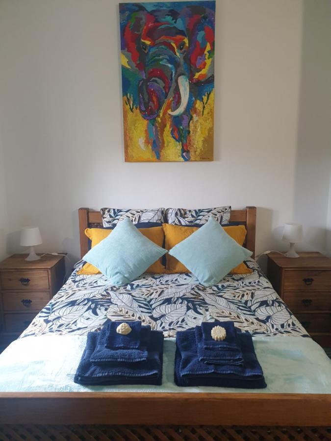 Sondela Self Catering Villa Sao Martinho do Porto Luaran gambar