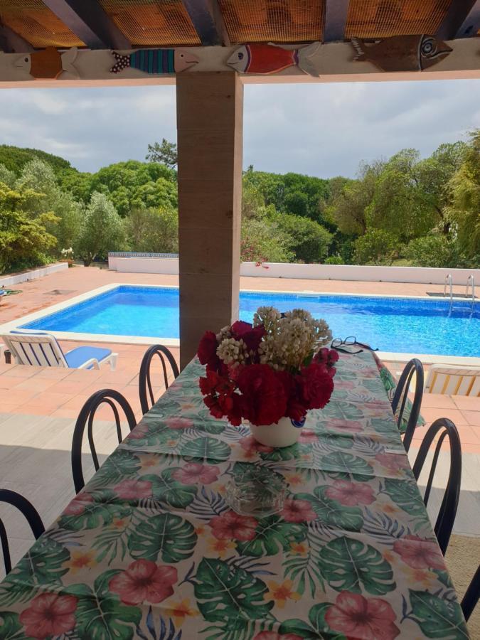Sondela Self Catering Villa Sao Martinho do Porto Luaran gambar